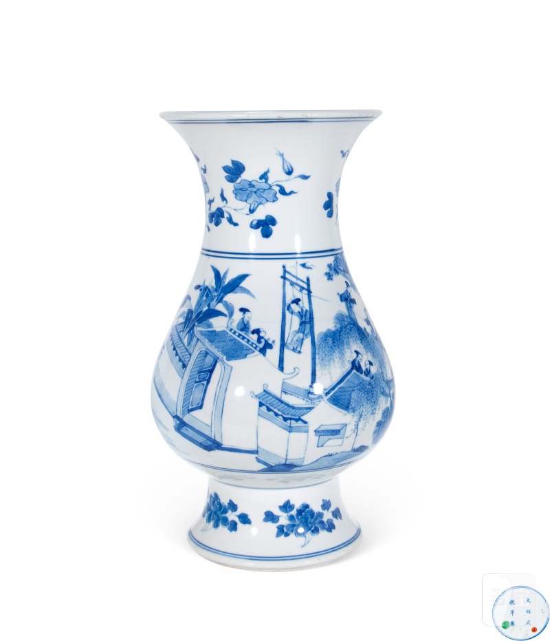 清康熙 青花庭院“杨柳荡千”图琵琶尊